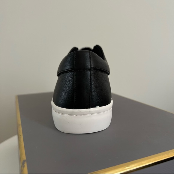 NEW Louise et Cie Bette Leather Slip Ons - Picture 3 of 6